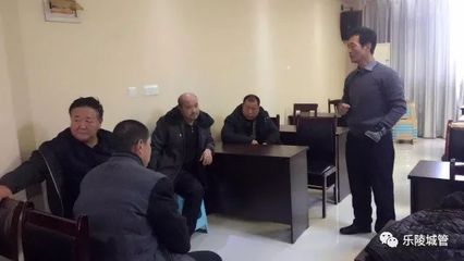 【安全生產月】環(huán)衛(wèi)處繃緊安全弦 開展冬季安全行車知識培訓